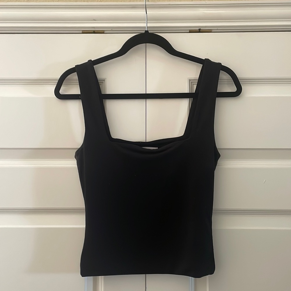 Leith black square neck tank